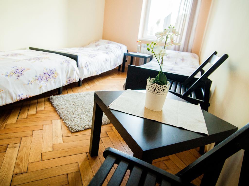 Sleep Time Hostel Бельско-Бяла Номер фото