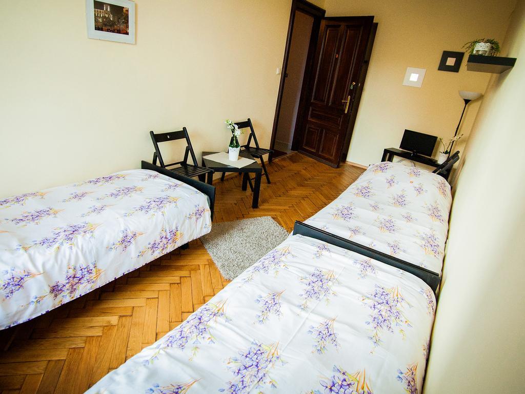 Sleep Time Hostel Бельско-Бяла Номер фото